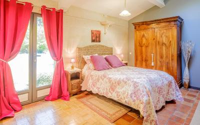 Chambre Triple - Cu00f4tu00e9 Piscine