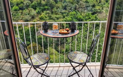 Appartamento con Balcone