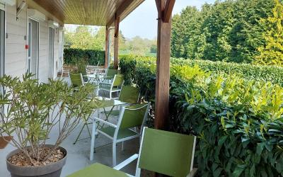 Chambre Double - Accessible aux Personnes u00e0 Mobilitu00e9 Ru00e9duite Chambre Double - Accessible aux Personnes u00e0 Mobilitu00e9 Ru00e9duite