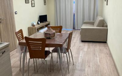 Appartamento con 2 Camere da Letto