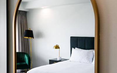 Superior King Room with Views