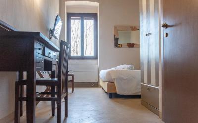 Camera Standard Matrimoniale/Doppia con Letti Singoli (Monastero Medievale)