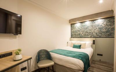 Chambre Double Classique avec Lit Double - Non-Fumeurs Chambre Double Classique avec Lit Double - Non-Fumeurs