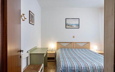 Appartamento con 3 Camere da Letto Appartamento con 3 Camere da Letto