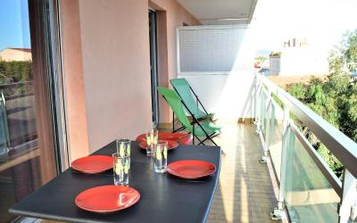 Appartement (4 Adultes) Appartement (4 Adultes)