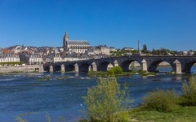 Suite en Duplexu00a0-u00a0Vue sur Loire