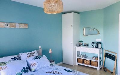 Chambre Lit Queen-Size - Vue sur Jardin