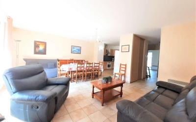 Appartement (9 Adultes) Appartement (9 Adultes)