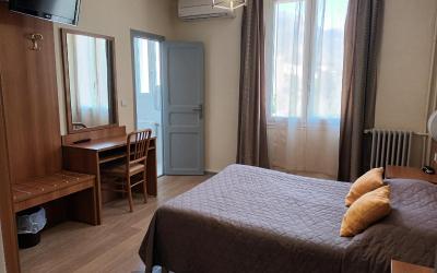 Chambre Double ou Lits Jumeaux Supu00e9rieure Chambre Double ou Lits Jumeaux Supu00e9rieure