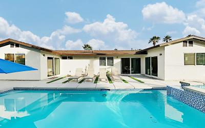 Four bedroom holiday home 
