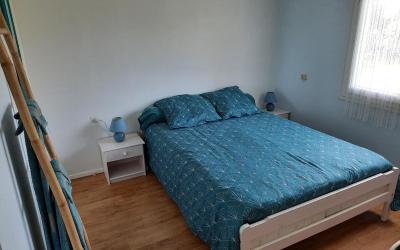 Chambre Double avec Salle de Bains Commune