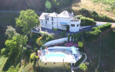 Chambre Double - Vue sur Piscine
