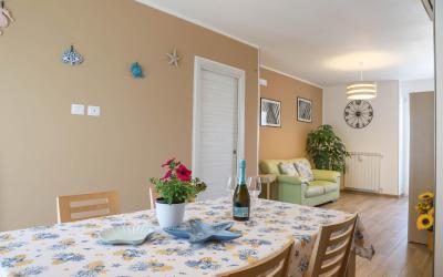 Appartamento con 2 Camere da Letto Appartamento con 2 Camere da Letto