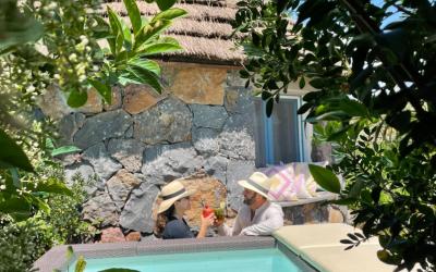 Bungalow con Piccola Piscina 