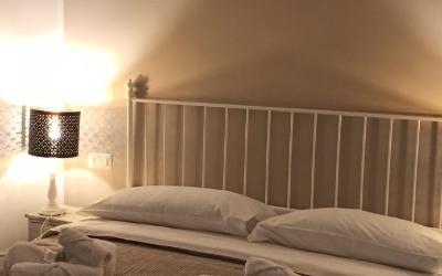 Camera Matrimoniale/Doppia con Letti Singoli