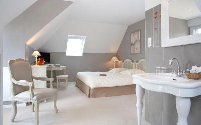 Chambre Double avec Vue sur la Mer et le Jardin