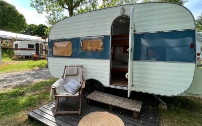 Caravane Vintage (2u00a0Personnes) Caravane Vintage (2u00a0Personnes)