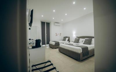 Camera Tripla con Balcone