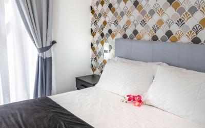 Camera Queen Superior