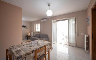 Appartamento con 2 Camere da Letto Appartamento con 2 Camere da Letto