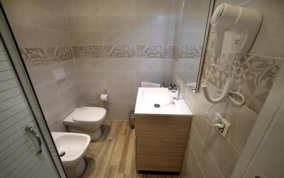 Camera Doppia con Letti Singoli