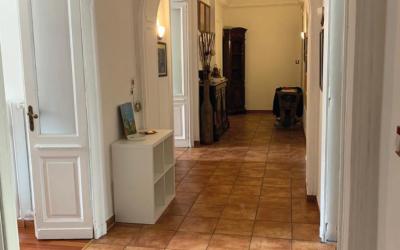 Appartamento con 2 Camere da Letto Appartamento con 2 Camere da Letto