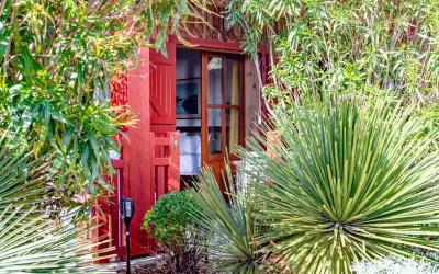 Chambre Accessible aux Personnes u00e0 Mobilitu00e9 Ru00e9duite avec Terrasseu00a0-u00a0Vue sur Jardin Chambre Accessible aux Personnes u00e0 Mobilitu00e9 Ru00e9duite avec Terrasseu00a0-u00a0Vue sur Jardin