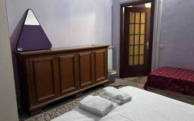 Camera Quadrupla Economy con Bagno in Comune