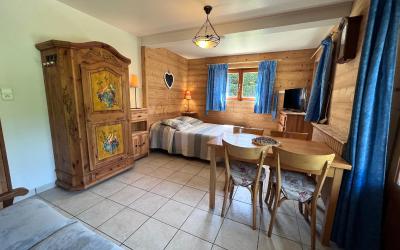 Studio Standard Studio Standard