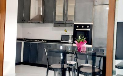 Appartamento con Balcone