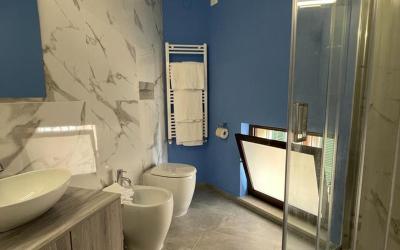 Camera Quadrupla Superior con Vista Lago