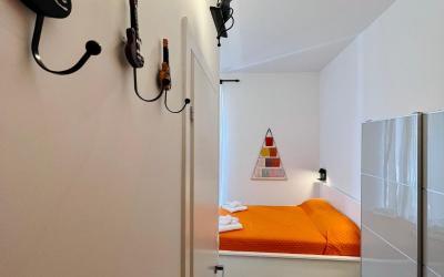 Camera Queen Standard