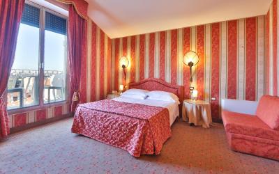 Camera Superior Matrimoniale/Doppia con Letti Singoli 