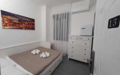 Camera Singola con Bagno in Comune