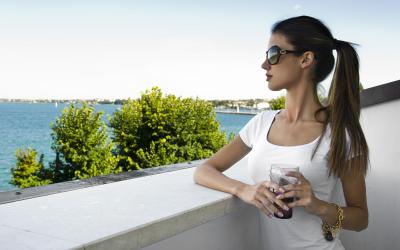 Camera Quadrupla con Vista Lago