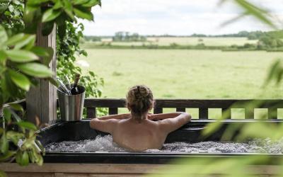 Roulotte Deluxe avec Jacuzzi