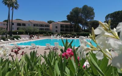 Appartement - Vue sur Piscine Appartement - Vue sur Piscine