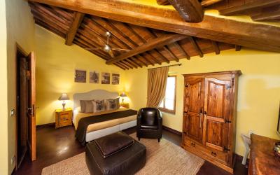 Camera Standard Matrimoniale/Doppia con Letti Singoli