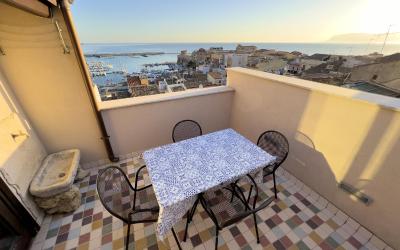 Appartamento con Terrazza Appartamento con Terrazza