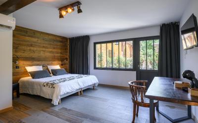 Chambre Double avec Terrasse Chambre Double avec Terrasse