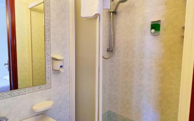 Camera Quadrupla Classic