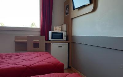 Chambre 3u00a0Lits Simples Essentiel Plus