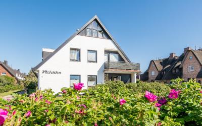 Apartment mit Balkon