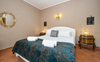 Camera Matrimoniale con Patio