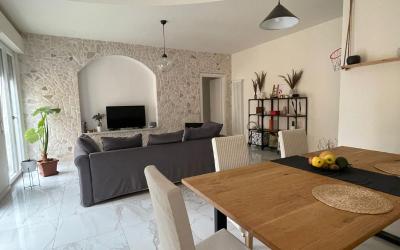 Appartamento con 2 Camere da Letto