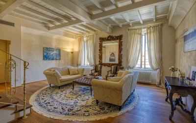 Appartamento con 2 Camere da Letto Appartamento con 2 Camere da Letto
