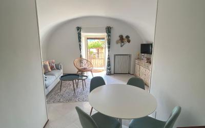 Appartamento con 2 Camere da Letto