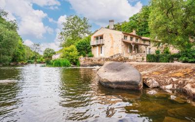 Maison 2 Chambres (6 Adultes) Maison 2 Chambres (6 Adultes)
