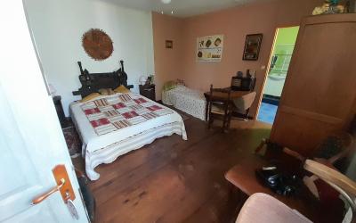 Chambre Triple avec Salle de Bains Privative Su00e9paru00e9e