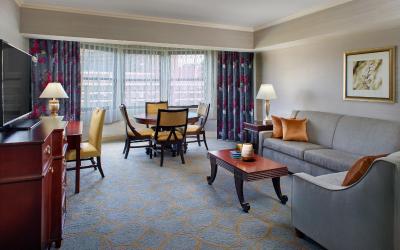 One Bedroom Suite - 2 Queen Beds